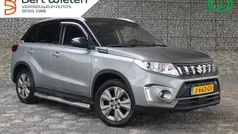 Gebruikt 2020 Suzuki Vitara SUV | € 17.290 (Eerlijke prijs)