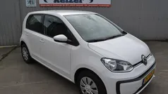 Wit Gebruikt 2019 VW up! move up! Hatchback | € 7.500 (Goede deal)