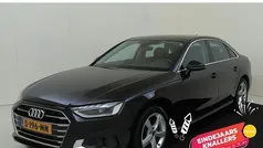Zwart Gebruikt 2023 Audi A4 Advanced Sedan | € 30.950 (Goede deal)
