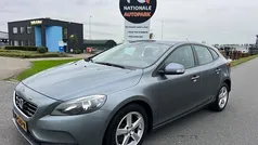 Gebruikt 2015 Volvo V40 Standard Hatchback | € 4.500 (Super prijs)