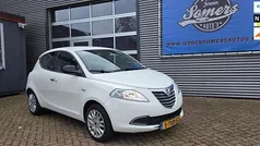 Gebruikt 2014 Lancia Ypsilon Gold Hatchback | € 5.250 (Eerlijke prijs)
