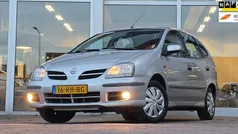 Grijs Gebruikt 2005 Nissan Almera Tino Acenta MPV | € 2.244 (Eerlijke prijs)