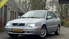 Grijs Gebruikt 2003 Volvo S40 Sedan | € 1.999 (Eerlijke prijs)