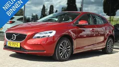 Rood Gebruikt 2017 Volvo V40 Stationwagen | € 16.700 (Eerlijke prijs)