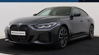 Grijs Occasion 2023 BMW i4 M Sport Sedan | € 41.495 (Eerlijke prijs)