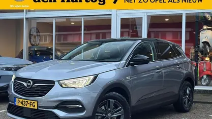 Grijs Occasion 2021 Opel Grandland X Business Edition SUV | € 16.950 (Eerlijke prijs)