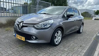 Grijs Gebruikt 2016 Renault Clio GrandTour LIMITED Stationwagen | € 5.999 (Eerlijke prijs)