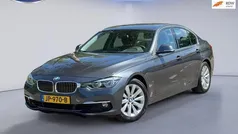 Grijs Gebruikt 2016 BMW 330 Executive Sedan | € 13.945 (Goede deal)