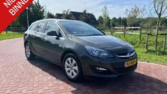 Grijs Gebruikt 2015 Opel Astra Edition Stationwagen | € 12.490 (Eerlijke prijs)