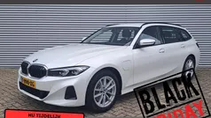 Gebruikt 2023 BMW 320e Stationwagen | € 32.795 (Super prijs)