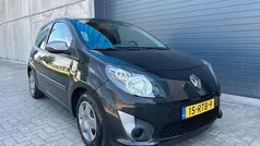 Zwart Gebruikt 2011 Renault Twingo Collection Hatchback | € 3.499 (Eerlijke prijs)