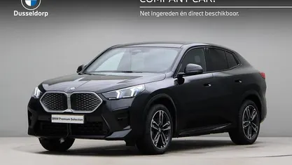 Zwart Gebruikt 2025 BMW iX2 M Sport SUV | € 57.750 (Eerlijke prijs)