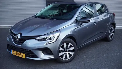 Occasion 2023 Renault Clio V Evolution Hatchback | € 16.250 (Goede deal)