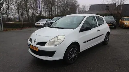 Occasion Renault Clio II Expression 68 PK (50 kW) 2009 Hatchback