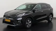 Absolute black pearl (abp) Gebruikt 2020 Kia Niro SUV | € 22.395 (Eerlijke prijs)