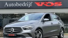 Grijs Gebruikt 2020 Mercedes B160 MPV | € 22.900 (Eerlijke prijs)