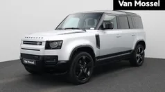 Gebruikt 2023 Land Rover Defender Black Edition SUV | € 89.940 (Goede deal)