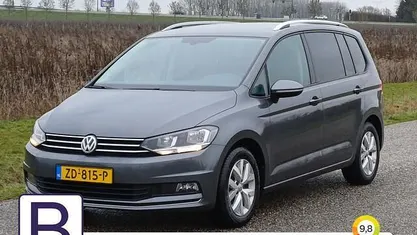 Occasion 2019 VW Touran Highline MPV | € 18.995 (Eerlijke prijs)