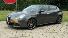 Grijs Gebruikt 2011 Alfa Romeo Giulietta Quadrifoglio Verde Hatchback | € 6.950 (Goede deal)