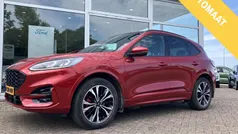 Rood Gebruikt 2021 Ford Kuga ST-Line X SUV | € 28.790 (Eerlijke prijs)
