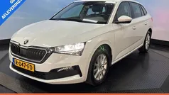 Wit Gebruikt 2021 Skoda Scala Style Hatchback | € 12.950 (Eerlijke prijs)
