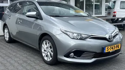 Occasion 2018 Toyota Auris Touring Sports Plus Stationwagen | € 16.350 (Eerlijke prijs)