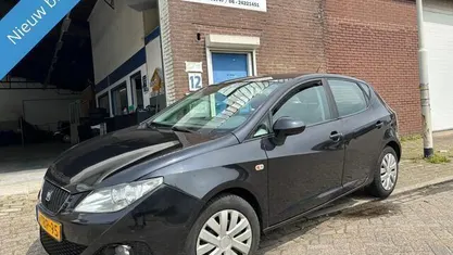 Zwart Gebruikt 2009 Seat Ibiza Reference Hatchback | € 3.249 (Eerlijke prijs)