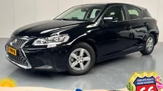 (212) Gebruikt 2019 Lexus CT200h Hatchback | € 21.950 (Eerlijke prijs)