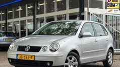 Grijs Gebruikt 2005 VW Polo Hatchback | € 1.350 (Eerlijke prijs)