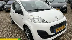 Wit Gebruikt 2012 Peugeot 107 Access Hatchback | € 3.999 (Eerlijke prijs)