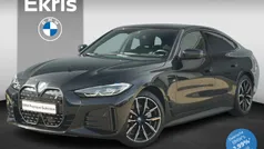 Zwart, metallic lak Gebruikt 2023 BMW i4 Executive Sedan | € 46.800 (Goede deal)