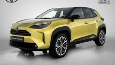 Goud, metallic lak Gebruikt 2022 Toyota Yaris Cross Executive SUV | € 28.950 (Eerlijke prijs)