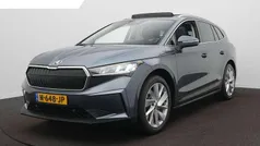 Grijs Gebruikt 2021 Skoda Enyaq iV SUV | € 27.900 (Eerlijke prijs)