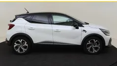 Wit Gebruikt 2022 Renault Captur R.S. SUV | € 23.845 (Eerlijke prijs)
