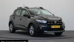 Gebruikt 2022 Dacia Sandero Essentiel Hatchback | € 13.940 (Goede deal)