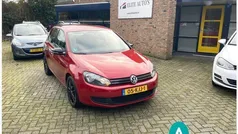 Rood Gebruikt 2009 VW Golf VI Hatchback | € 4.499 (Eerlijke prijs)
