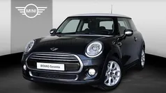 Zwart Gebruikt 2018 Mini Cooper Business Hatchback | € 15.950 (Eerlijke prijs)