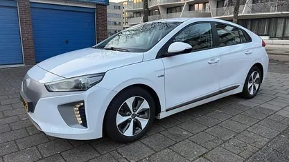 Occasion 2017 Hyundai Ioniq Comfort Hatchback | € 7.700 (Eerlijke prijs)