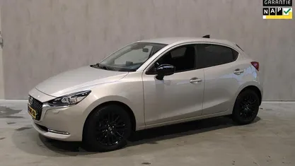 Bruin Occasion 2022 Mazda 2 Sportive Hatchback | € 16.995 (Eerlijke prijs)