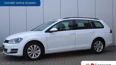 Wit Gebruikt 2015 VW Golf VII Trendline Stationwagen | € 8.495 (Goede deal)