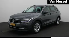 Gebruikt 2022 VW Tiguan Life SUV | € 29.700 (Eerlijke prijs)