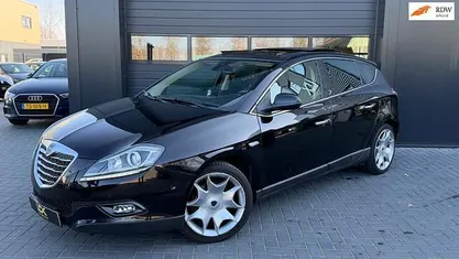 Occasion Lancia Delta 200 PK (147 kW) 2012 Zwart Hatchback