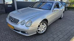 Grijs, metallic lak Gebruikt 2003 Mercedes CL500 Coupé | € 10.995 (Iets duurder)