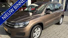 Bruin Gebruikt 2012 VW Tiguan Comfortline SUV | € 6.999 (Eerlijke prijs)