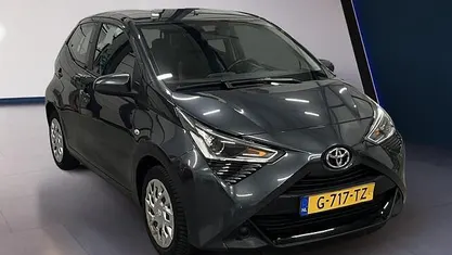 Occasion 2019 Toyota Aygo X-play Hatchback | € 8.199 (Goede deal)
