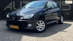 Zwart Gebruikt 2006 Peugeot 206 Hatchback | € 1.350 (Eerlijke prijs)