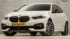 Wit Gebruikt 2020 BMW 118 Sport Line Hatchback | € 19.445 (Goede deal)
