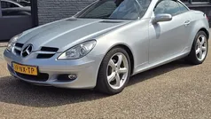 Grijs, metallic lak Gebruikt 2004 Mercedes SLK200 Cabriolet | € 9.950 (Eerlijke prijs)