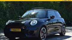 Zwart Gebruikt 2017 Mini John Cooper Works Chili Hatchback | € 21.950 (Eerlijke prijs)