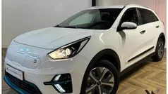 Wit, metallic lak Gebruikt 2021 Kia e-Niro SUV | € 25.440 (Super prijs)